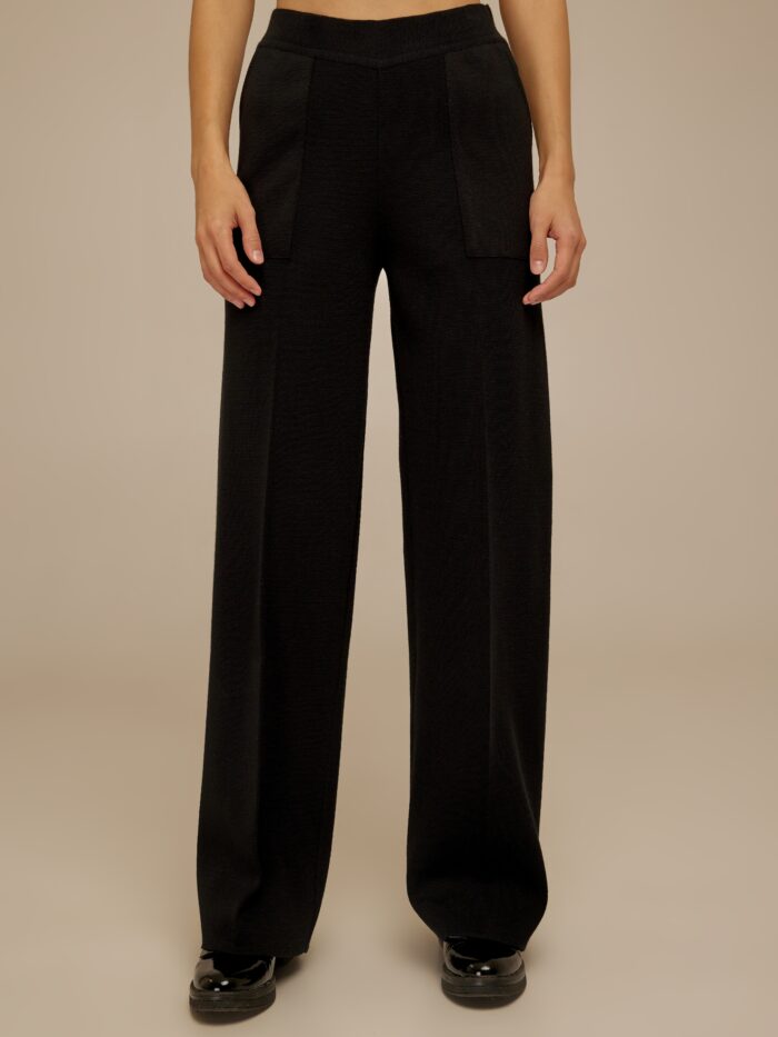 БРЮКИ ЧОРНІ прямого крою з кишенями 4075