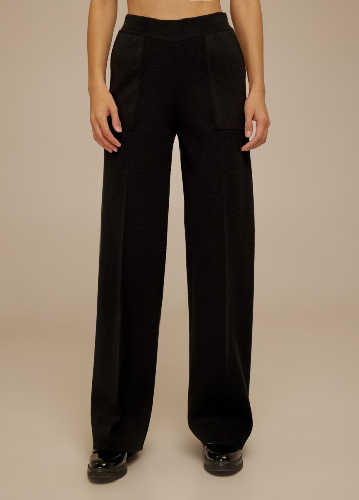 БРЮКИ ЧОРНІ прямого крою з кишенями 4075