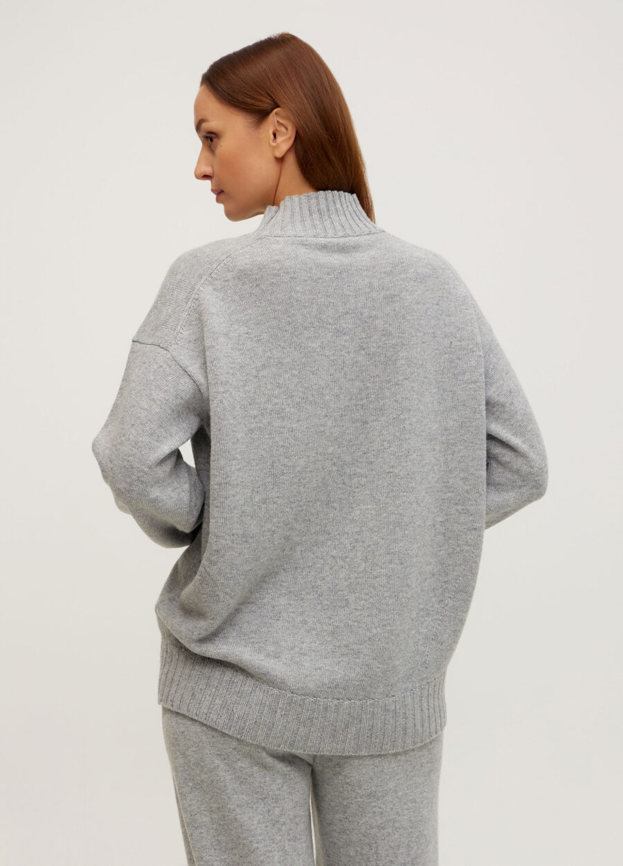 ДЖЕМПЕР світло-сірий із вовни ягняти 5088-Колекції_Осінь-Зима_3