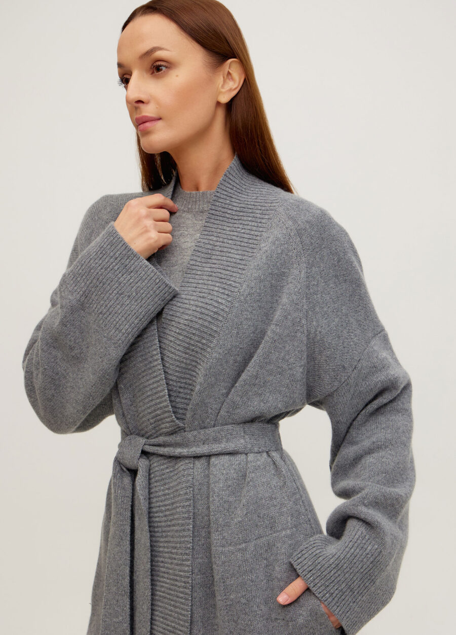 Женское серое вязаное пальто из полушерсти ягненка 5094-Коллекции_Осень-Зима_2