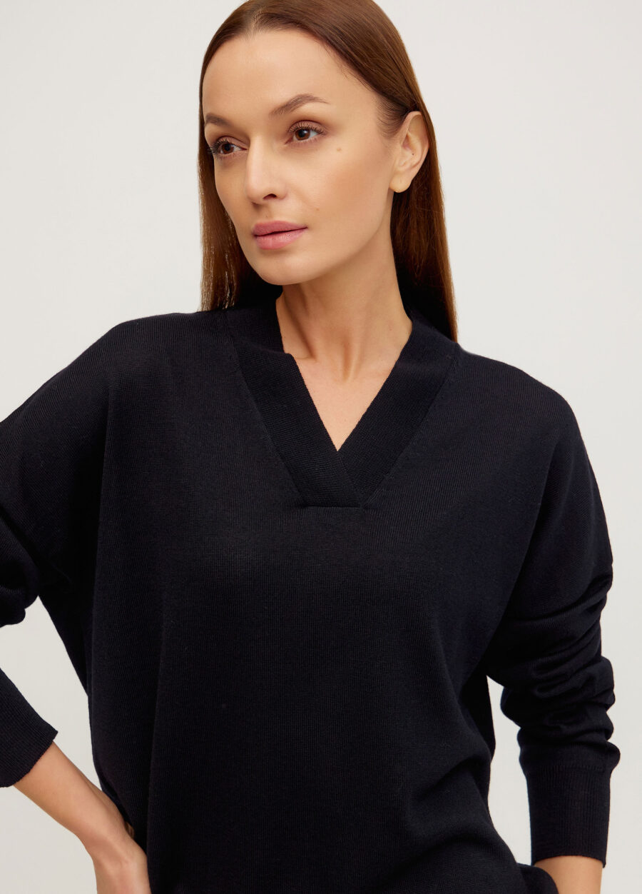 Чорний джемпер із 100% вовни мериноса 5102-Осінь-Зима_Одяг_2