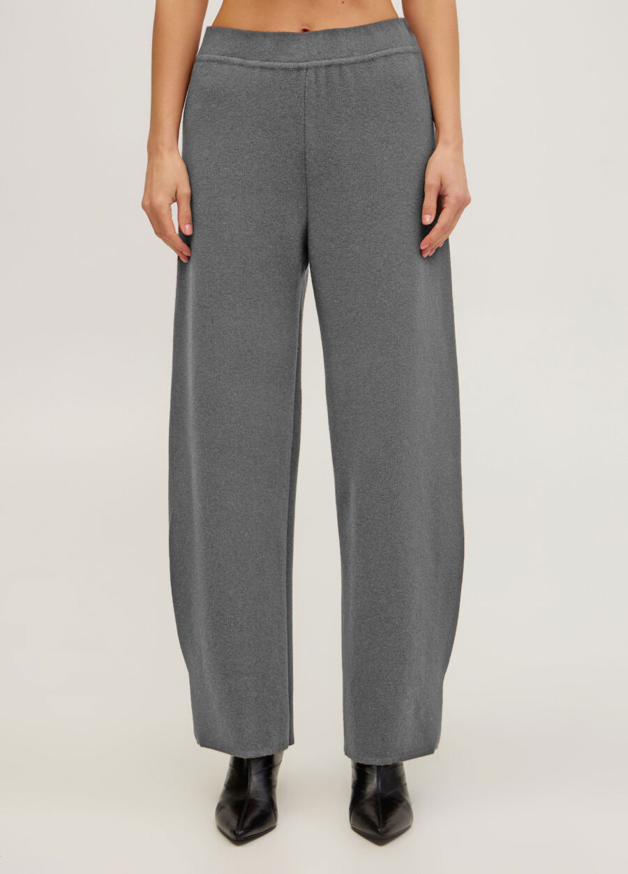 Брюки темно-сірі в’язані штани з вовни ягняти із защипами знизу 5119-Колекції_Осінь-Зима_3