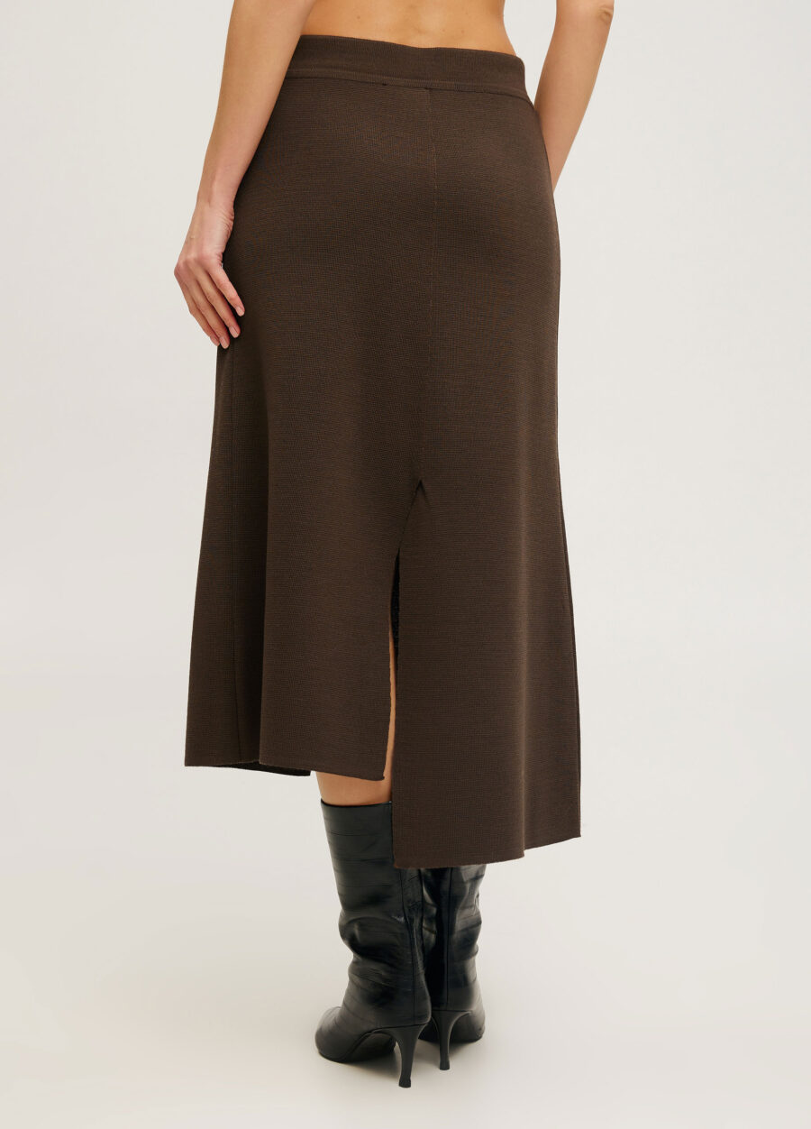 СПІДНИЦЯ КОРИЧНЕВА міді з напіввовни 5096-Колекції_Осінь-Зима_3