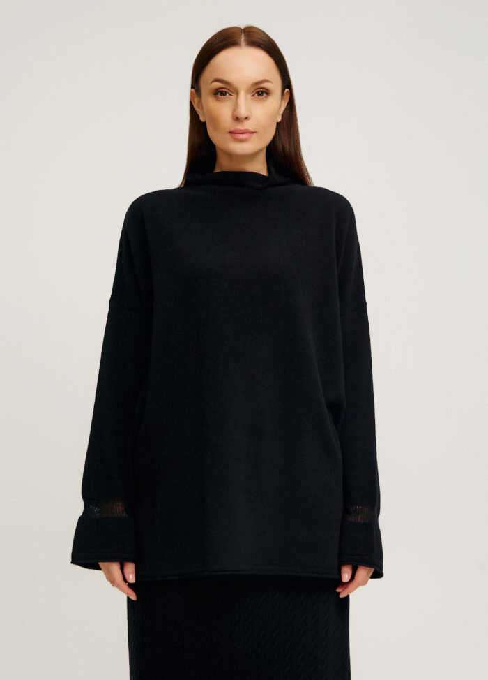 ДЖЕМПЕР ЧОРНИЙ подовжений oversize із вовни ягняти 5097