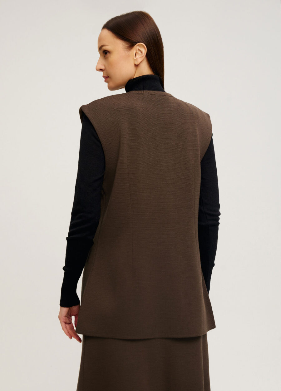 ЖИЛЕТ КОРИЧНЕВИЙ вовняний на ґудзиками 5105-Жилети_Осінь-Зима_3