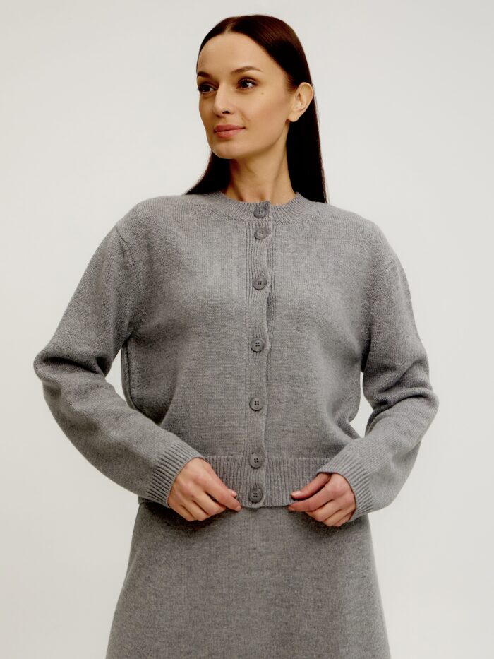 СІРИЙ ЖАКЕТ ЗІ 100% ВОВНИ ЯГНЯТИ НА ГУДЗИКАХ 5140