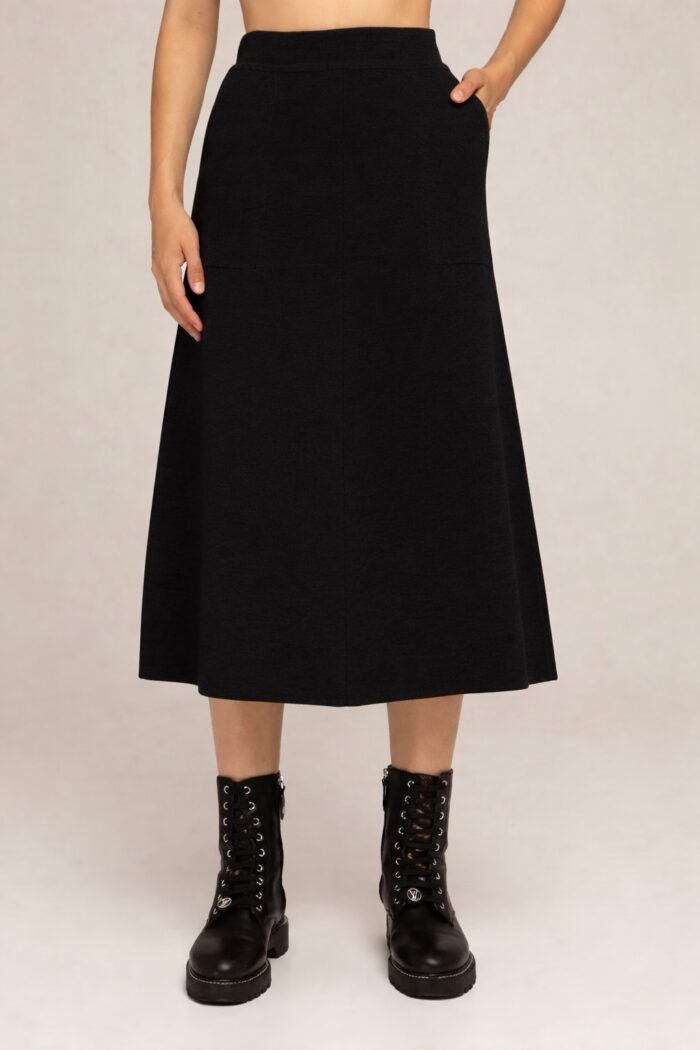 ЮБКА ЧЕРНАЯ миди с карманами А-силуэт 3064